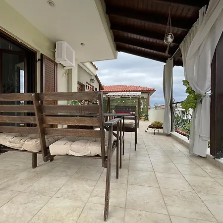 Tatil Evi Irida *